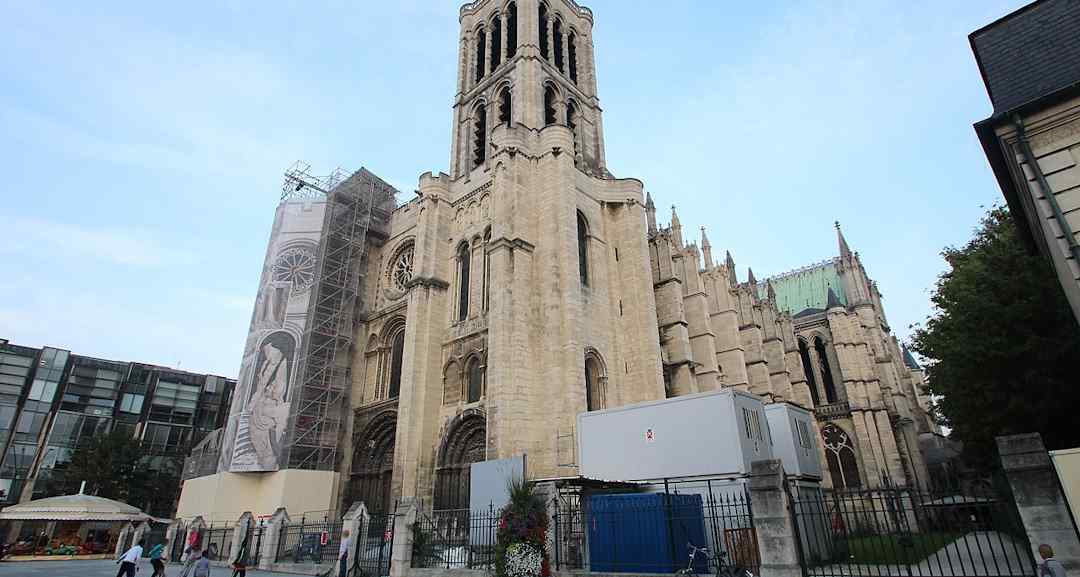 vue sur Saint Denis, photo par Lionel Allorge